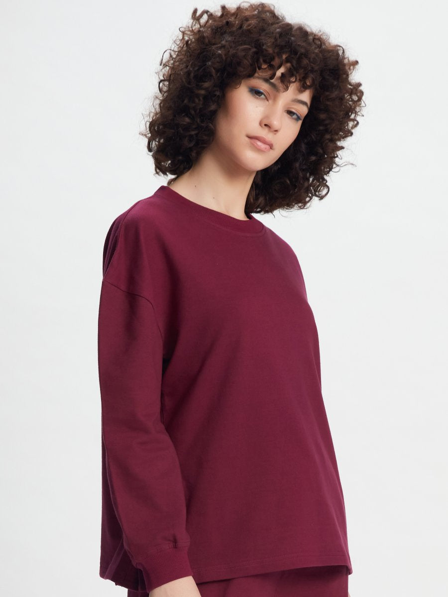 MELODIC WINE SPLIT CASUAL PULLOVER