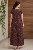 Elegant Floral Maxi Dress with Comfortable Fit for Women in Black