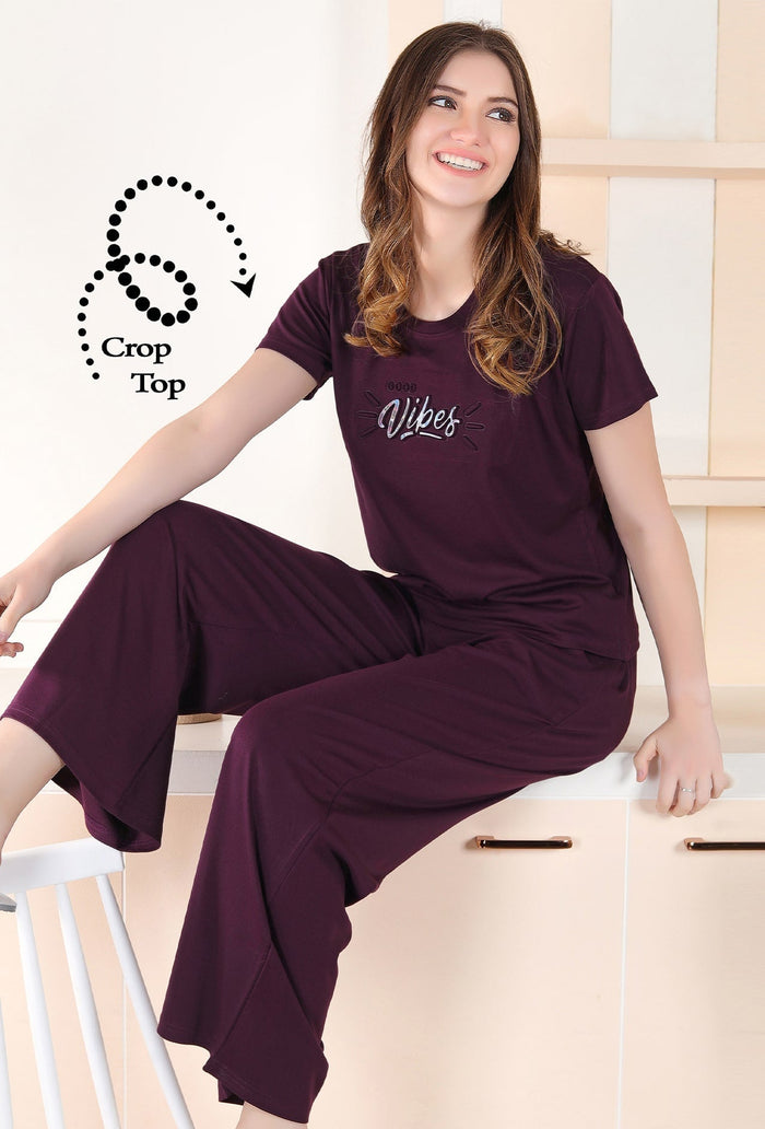 Gudnini-Stylish-Soft-Fabric-Text-Embosed-Crop-Top-Plazo-Set-Cranberry